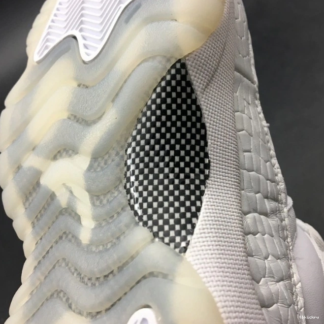 Reps TBkick White Low Frost Jordan Air 11 897331-100 Heiress 0711